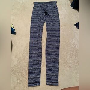 Lululemon leggings full length size 4